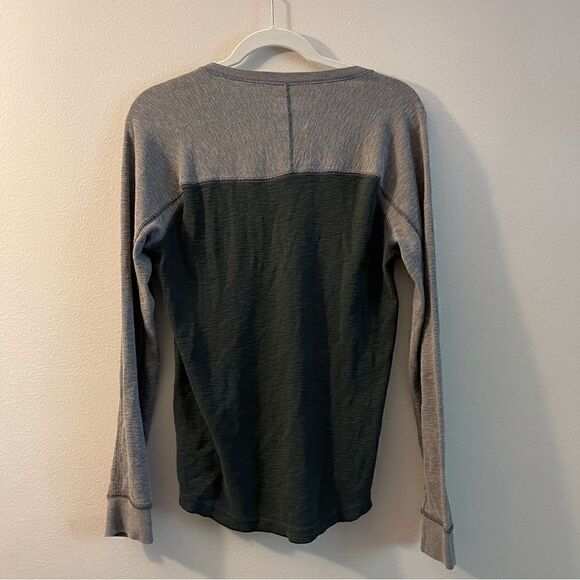 Men’s American eagle long sleeve shirt size small - Picture 3 of 4